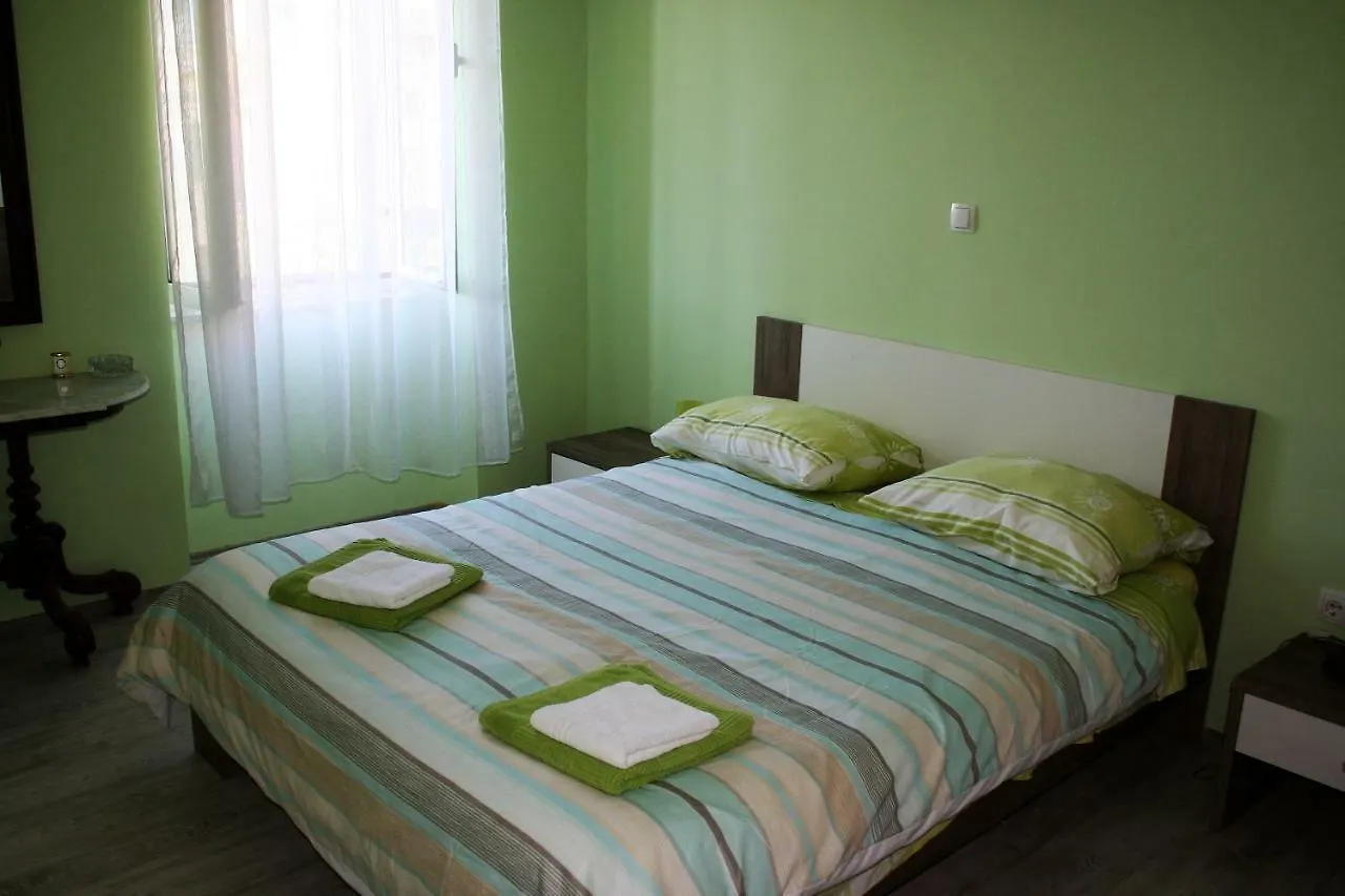 Pavelin Apartments Split